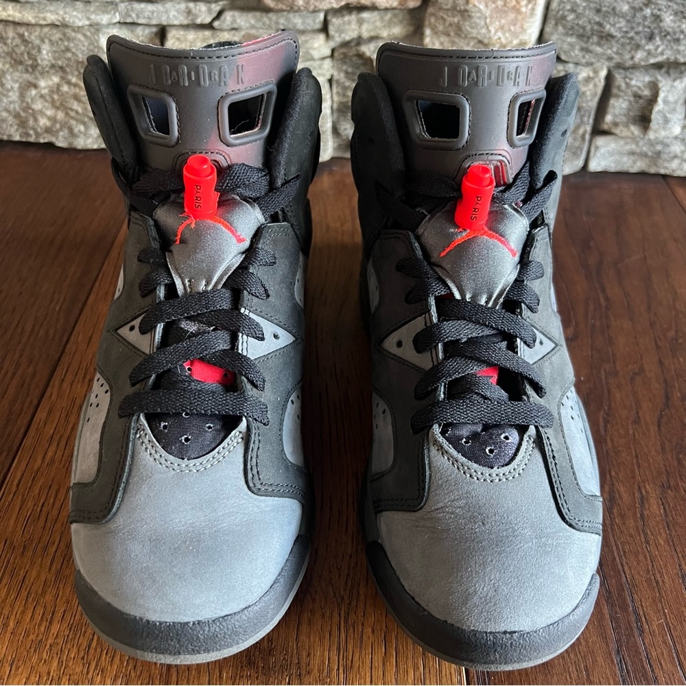 Nike Limited Edition Paris Saint Germain x Air Jordan 6